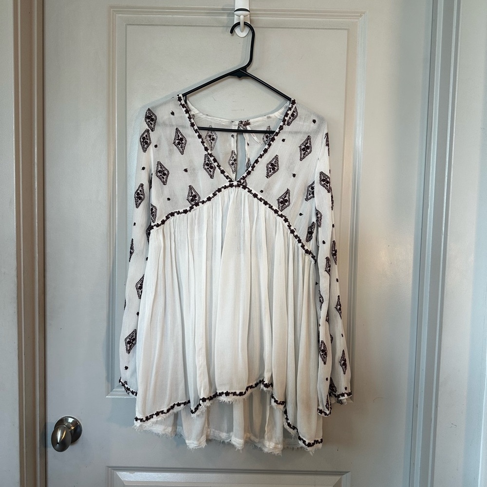Free People Embroidered Diamond Key Hole Burgundy Cream Raw Hem Tunic Top,Small - Picture 12 of 14